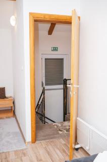 Guest house Bosna - Kulen Vakuf - 9