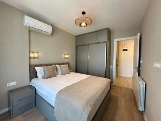 Grand Beach Apartments - 4