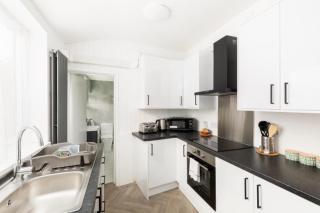 Oldbury House - Bespoke for Contractors - 8