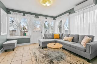 Lyndale Pleasant Getaway - Minneapolis - 6