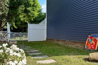 Garage Suite - Oak Bluffs - 9