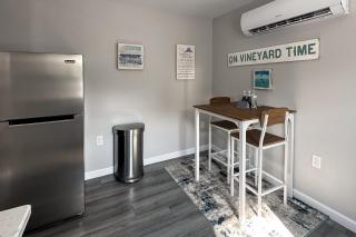 Garage Suite - Oak Bluffs - 6