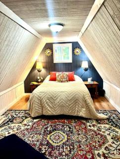 Gorgeous Secluded Cabin with Hiking Trails Near in Frenchburg, Kentucky - Frenchburg - 5