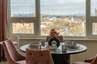 Rosy Retreat with NYC Views by the train, Free Parking, 3 beds, 20 Percent OFF 7 days - 9
