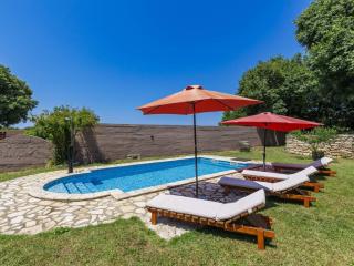 Holiday Home Laura by Interhome - Pula - 0