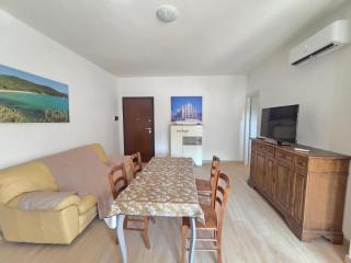 Appartamento Morelli Beach - Via Litoranea 80 - Follonica - 2