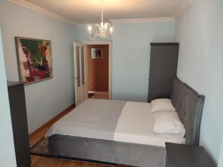 Cozy Chișinău City Centre 1-Bedroom Apartment - Chişinău - 9