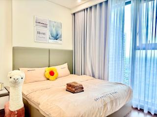 Lux Suite 1BR - Breeze city view, Rooftop Pool & Private Fitness, Masteri A Vinhome Smart Hanoi - Mochie Homestay - Phú Thú - 5