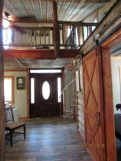Georgia's Coziest Riverside Retreat: Cabin Adventure in Claxton - Claxton - 1