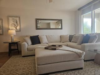 Luxury Beachfront 1BR Villa in Ocean Villas - Breathtaking Views - Villa Isla Encantada - 2