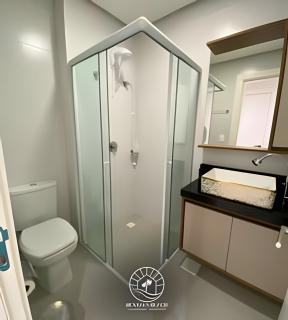 Apto Studio para 03 pessoas em Torres - Ar condicionado - Smart TV - Wifi - Vaga de garagem - Lavanderia - Aceita Pet - 400mts da Praia - 2