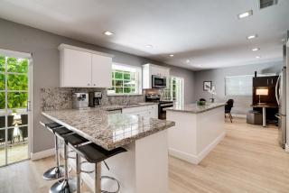 Gated Island Home with Pool & Beaches nearby - 6