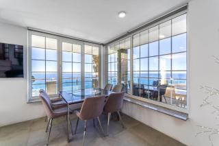 Oceanfront, swimming pool, jacuzzi - Lloret de Mar - 9