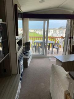 Much Loved Family Static Caravan - Westward Ho - 7