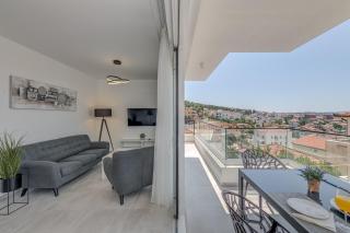 Luxury apart, beach, swimming pool, Okrug, Trogir - Razvala - 9