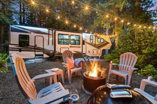 Cozy Caravan Nestled in a Serene Pacific Northwest Forest, Perfect for a Glamping Weekend in Nature - Sequim - 2