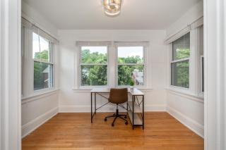 Devou Park Cottage 2 - - 7