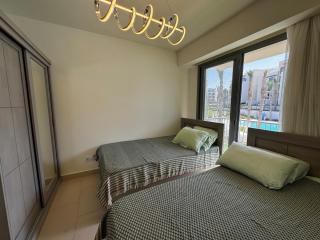 Heavenly stay big pool view - El Alamein - 4