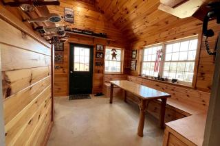 Seaside Glamping: Perfect Cabin just Steps from Old Forge Public Beach, NY - Old Forge - 7