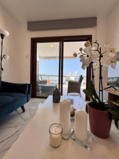 Cozy 1-Bedroom Apartment - Coral Bay - 6