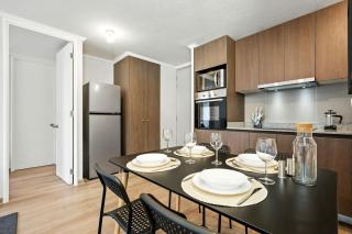 Modern & Cozy Apartment Steps from the Metro - Santiago - 5