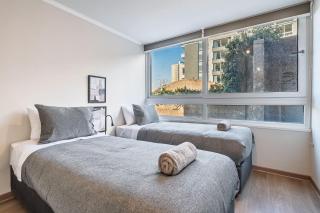 Modern & Cozy Apartment Steps from the Metro - Santiago - 1