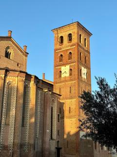 Attico del Duomo Historic Center & Free Wi-Fi - Asti - 2