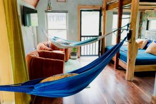 Cute Cabin near Chattanooga, for Wonderful Family Glamping in Tennessee - 8