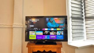 Luxury 5-Bed Home in Nicholson, Close to Sheffield City Centre, BBQ, Parking & Wi-Fi, Sleeps 10 - 4