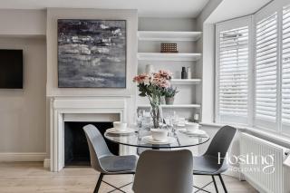 Park House Two Bed Henley Townhouse with Garden - Henley on Thames - 2