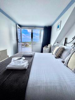 Bonjour Guest house - Alderney - 7