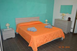 Taormina Bay, sleeps 6, 30 meters from the sea - Giardini Naxos - 1
