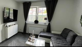 Schöne 3-Zimmer-Wohnung mit Klima am Stadtrand von Berlin - Blankenfelde - 1