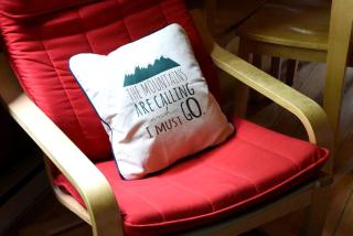Your Perfect Getaway: Mountain Cabin Retreat with Hot Tub and Fireplace in Lisbon, NH - Lisbon - 4