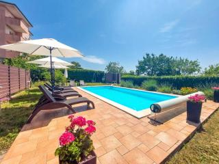 Apartment Adrian-1 by Interhome - 8