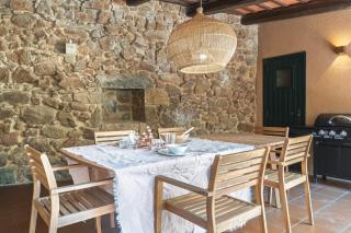 Stay in a 14th-Century House with Pool in Tossa - Tossa de Mar - 1