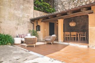 Stay in a 14th-Century House with Pool in Tossa - Tossa de Mar - 3