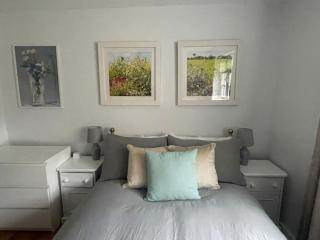 Garden Cottage, Lower Farm - - 8