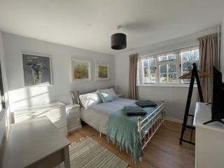 Garden Cottage, Lower Farm - - 4