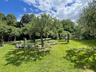 Garden Cottage, Lower Farm - - 3