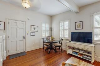 4 Bee St - Charleston - 1