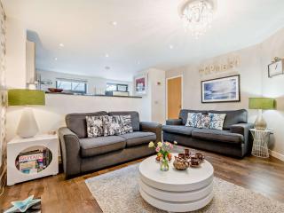 4 Bed in Charlestown 41199 - Charlestown - 7