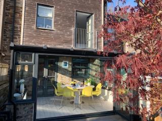 4 Bed in Charlestown 41199 - Charlestown - 8