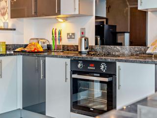 4 Bed in Charlestown 41199 - Charlestown - 3