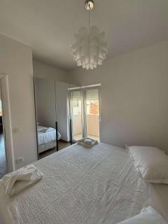 Apartment Lana - Makarska - 1