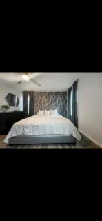 Spacious 4BR DC Home Ideal for Families - 3