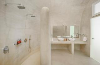 Hommage Suites with Caldera View Hot tub - 4