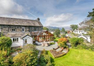 Cottage No1 Four Bed Lakeland Retreat and Hot Tub - 4