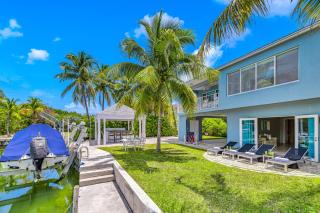 Waterfront Ocean Access Canal Kamp Key Homes - 2