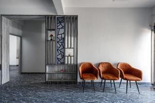 Galaxy 4th Block by Red OliveNr HCG Jayanagar - 2